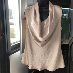 Light weight pull over polyester Blouse. Sz Large manufacturer- Spense